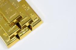 黄金价格评估：影响因素及投资策略